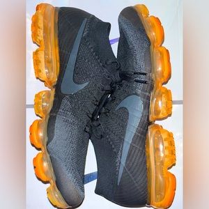 Nike Air Vapormax Flyknit - Black Orange - AH8449-001